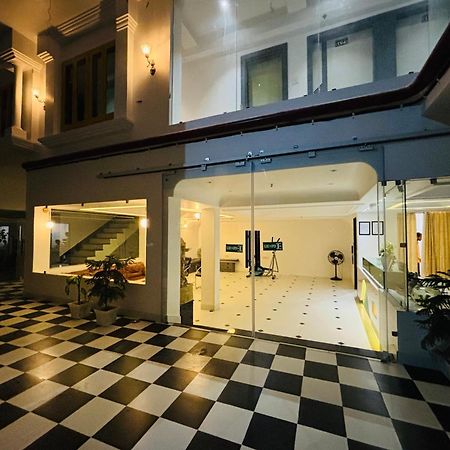 The Lavish Stay Benares Buitenkant foto