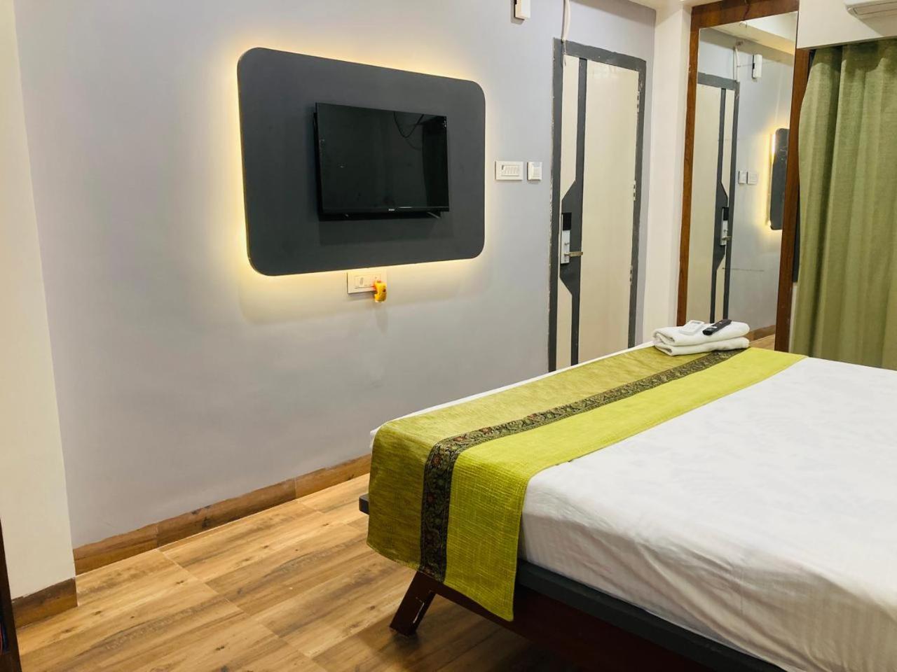 The Lavish Stay Benares Buitenkant foto