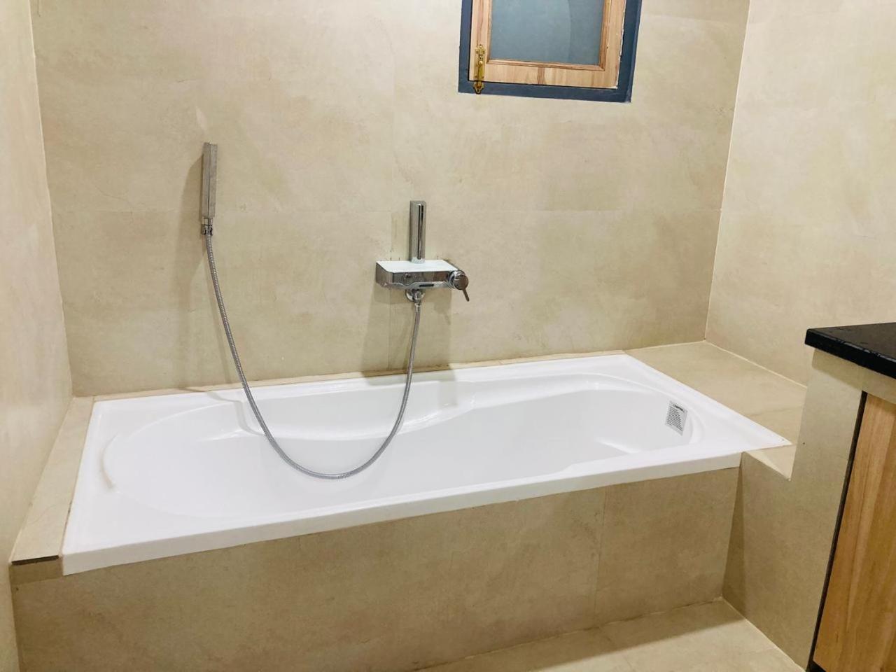 The Lavish Stay Benares Buitenkant foto