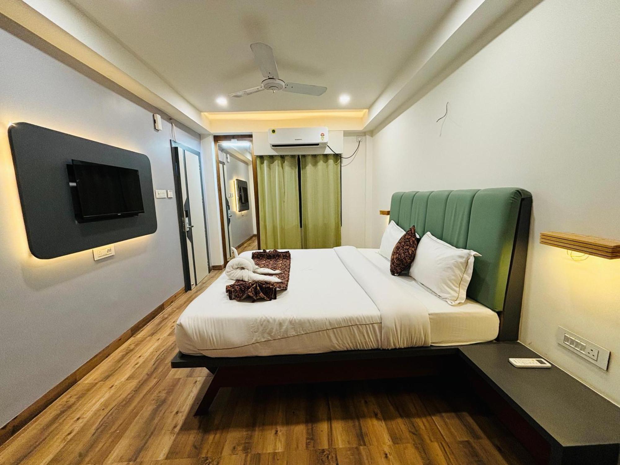 The Lavish Stay Benares Buitenkant foto