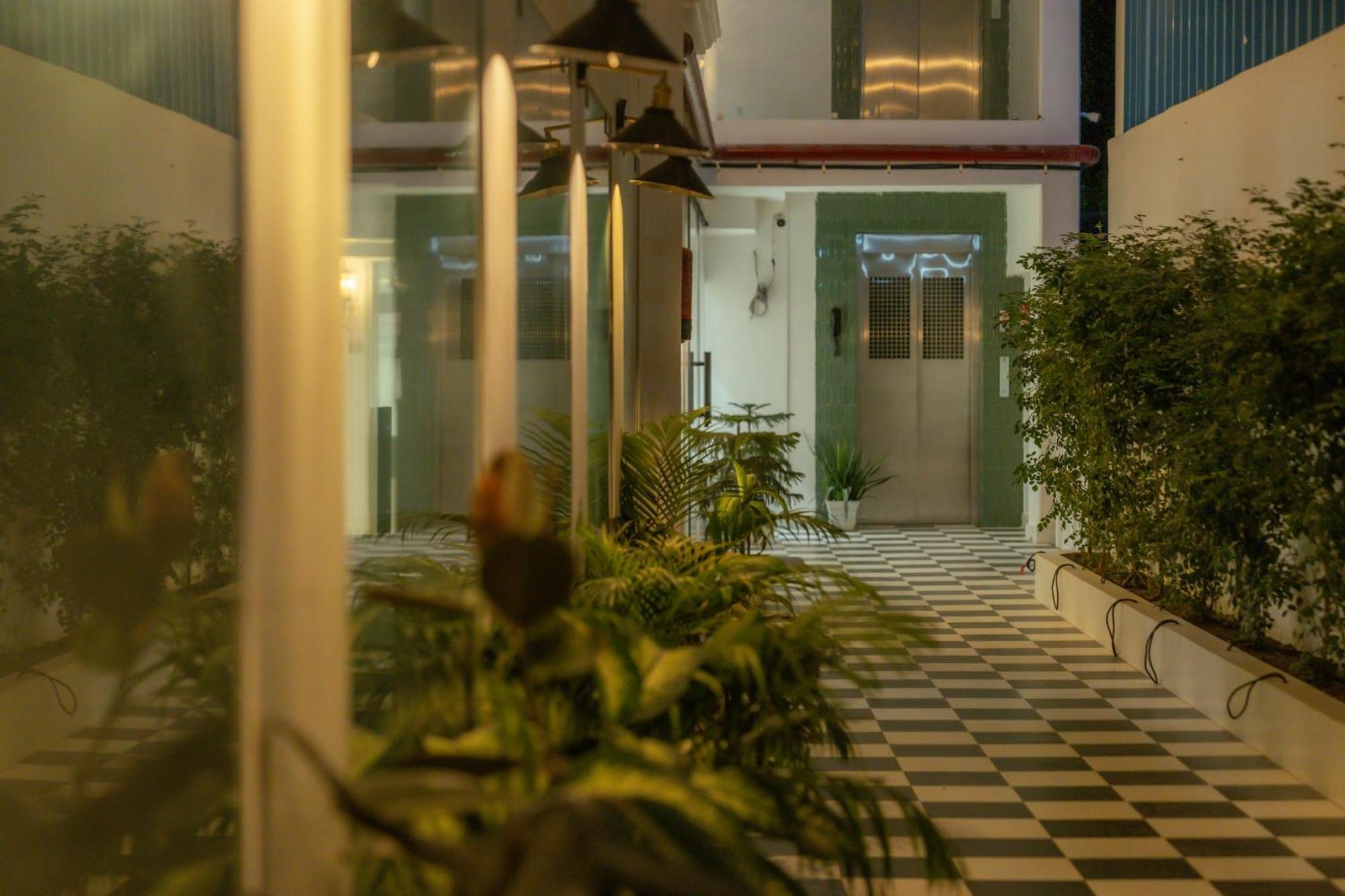 The Lavish Stay Benares Buitenkant foto