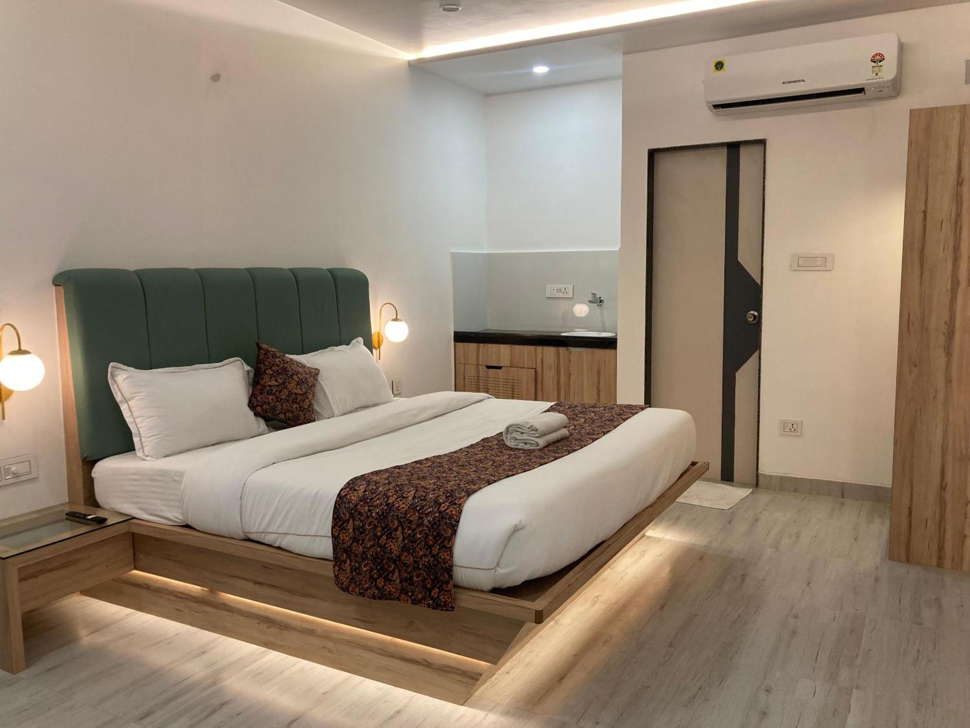The Lavish Stay Benares Buitenkant foto