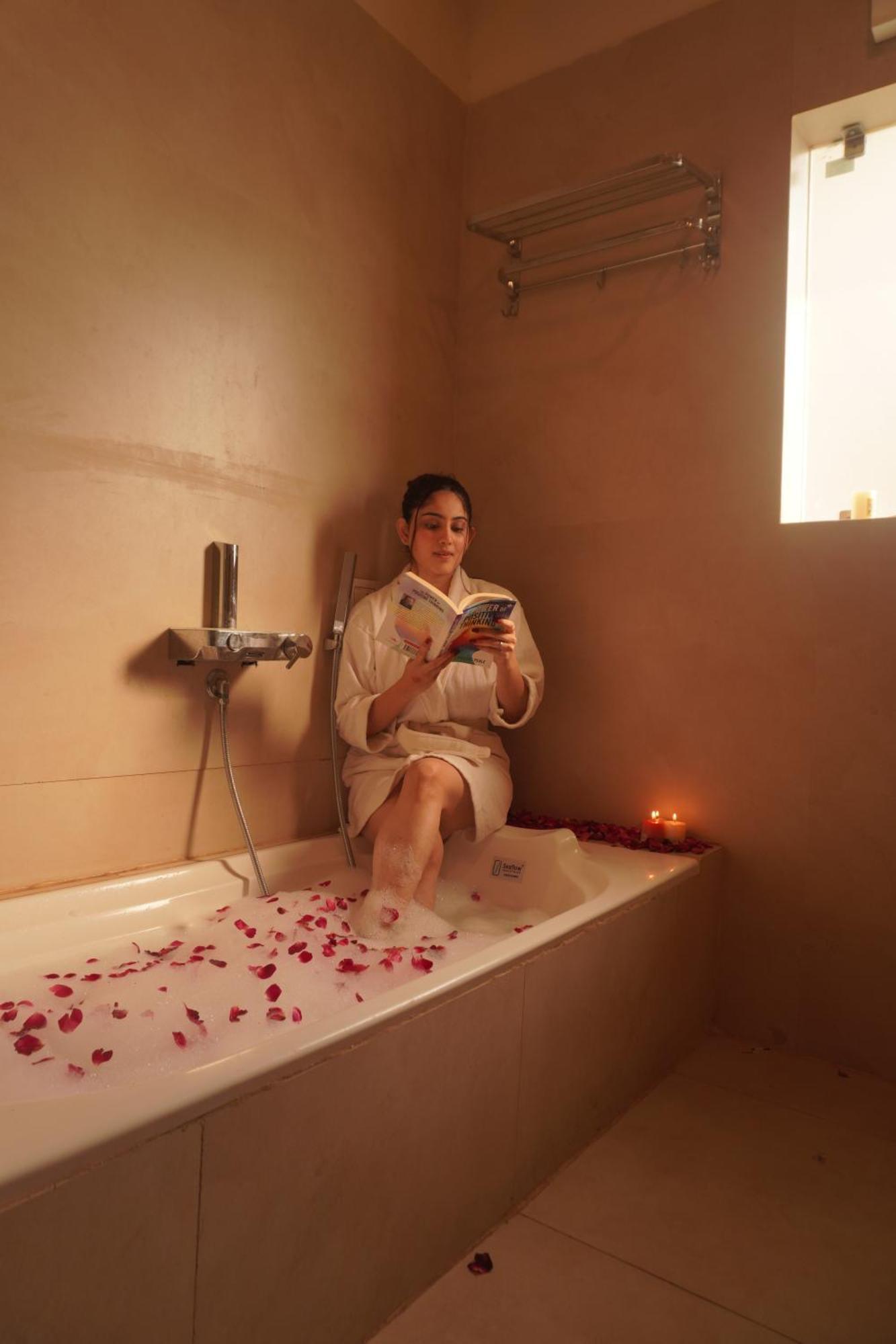 The Lavish Stay Benares Buitenkant foto