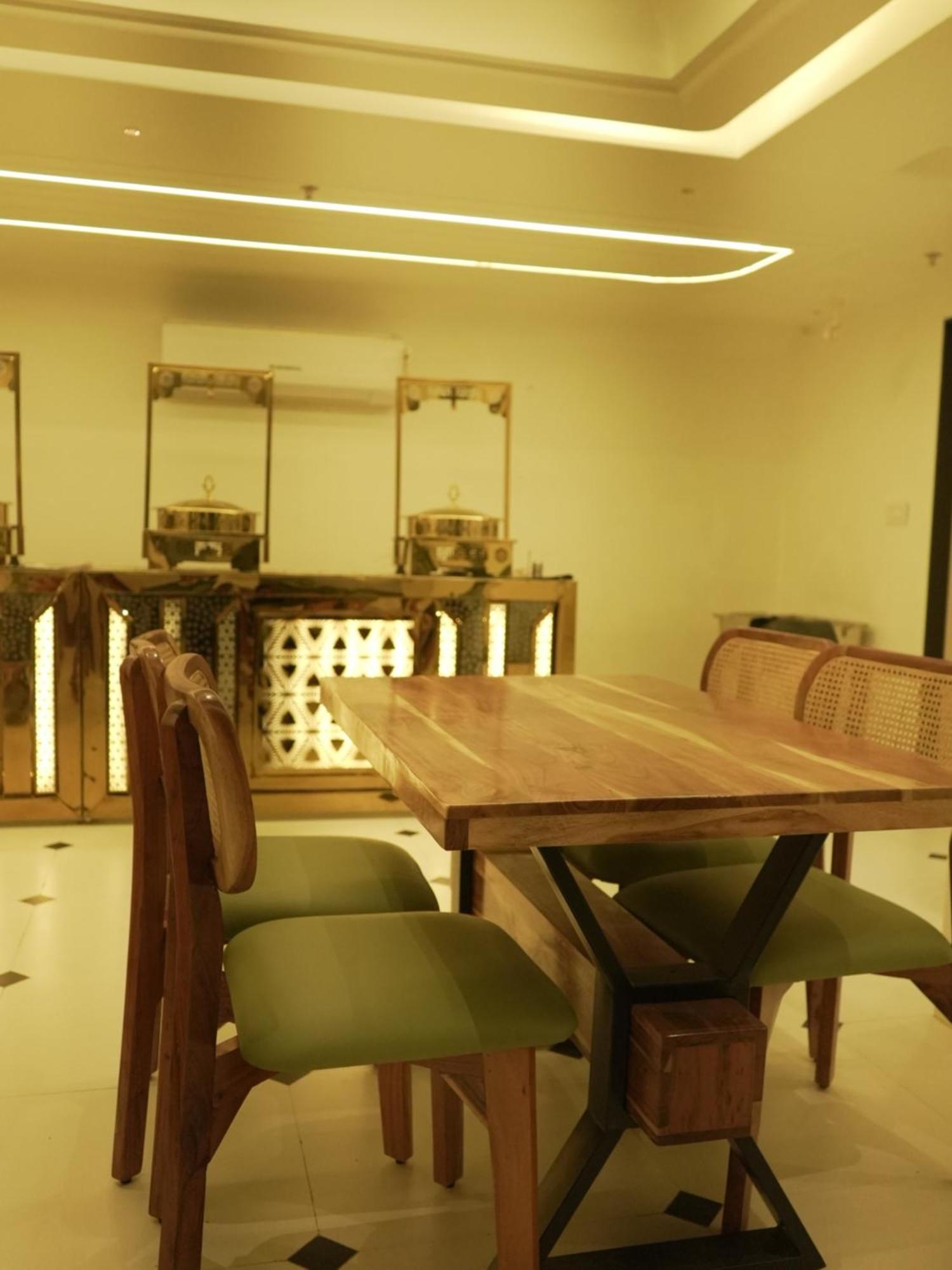 The Lavish Stay Benares Buitenkant foto